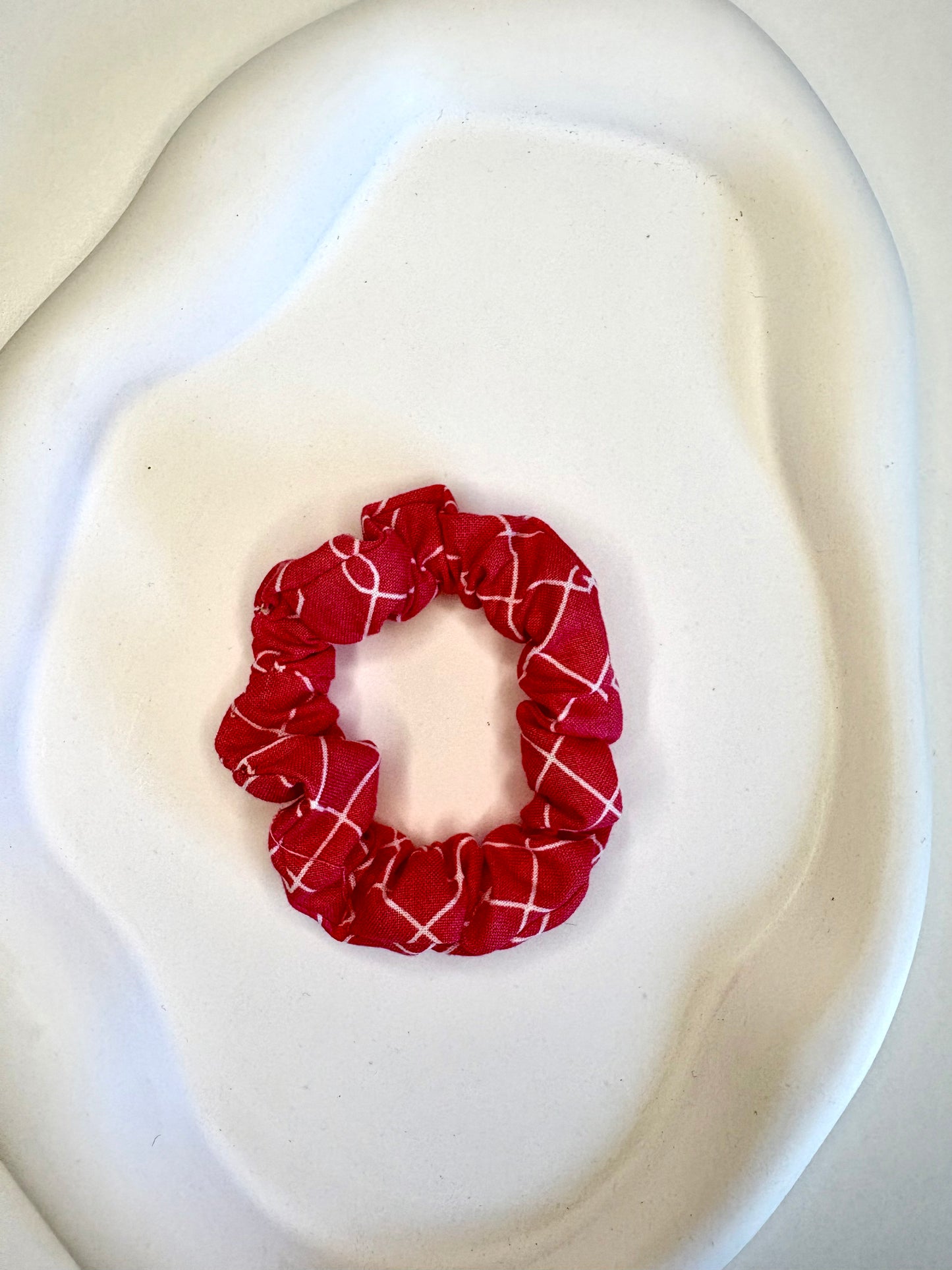 Scrunchie Fuchsia-Lines - Handmade